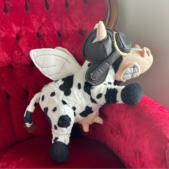 Universal Studios Cow Twister Movie Aviator Pilot Flying Wings Stuffed Plush 16” - Picture 2 of 10
